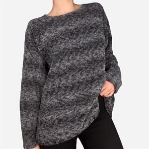 Grey oversized 90s pullover sweater- medium
